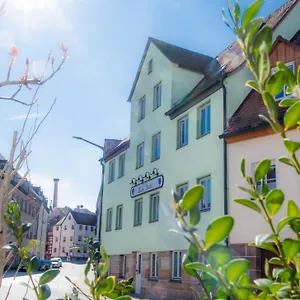 Haus99 Heiligenstrasse Apartment Fürth